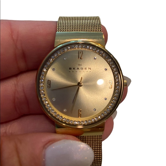 Accessories - Skagen Gold Watch